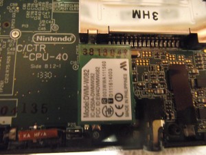 The label on the WiFi daughterboard differs slightly from most models, but the board itself is the same DWM-W082 as all 3DS consoles.